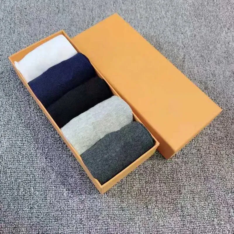 Designer womens mens foot socks five brands of luxurys sports Stockings Sock winter net letter knit sock cotton with boxes