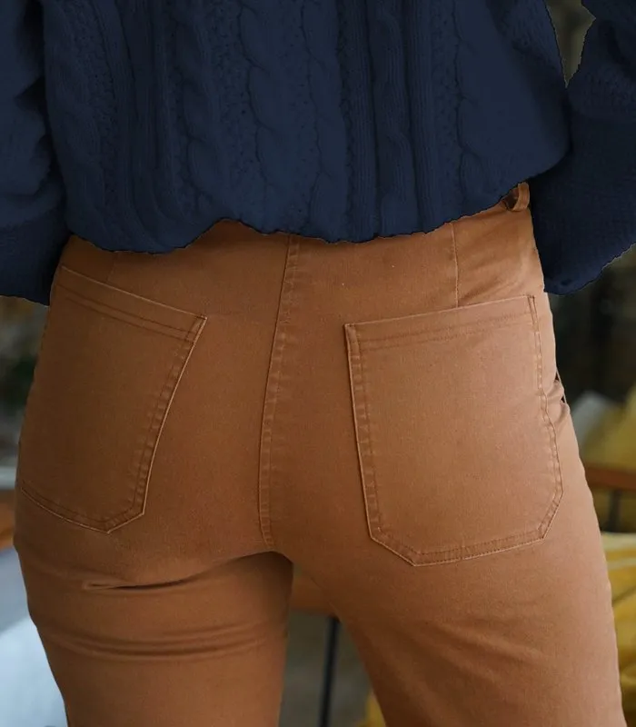 James Pants in Tan