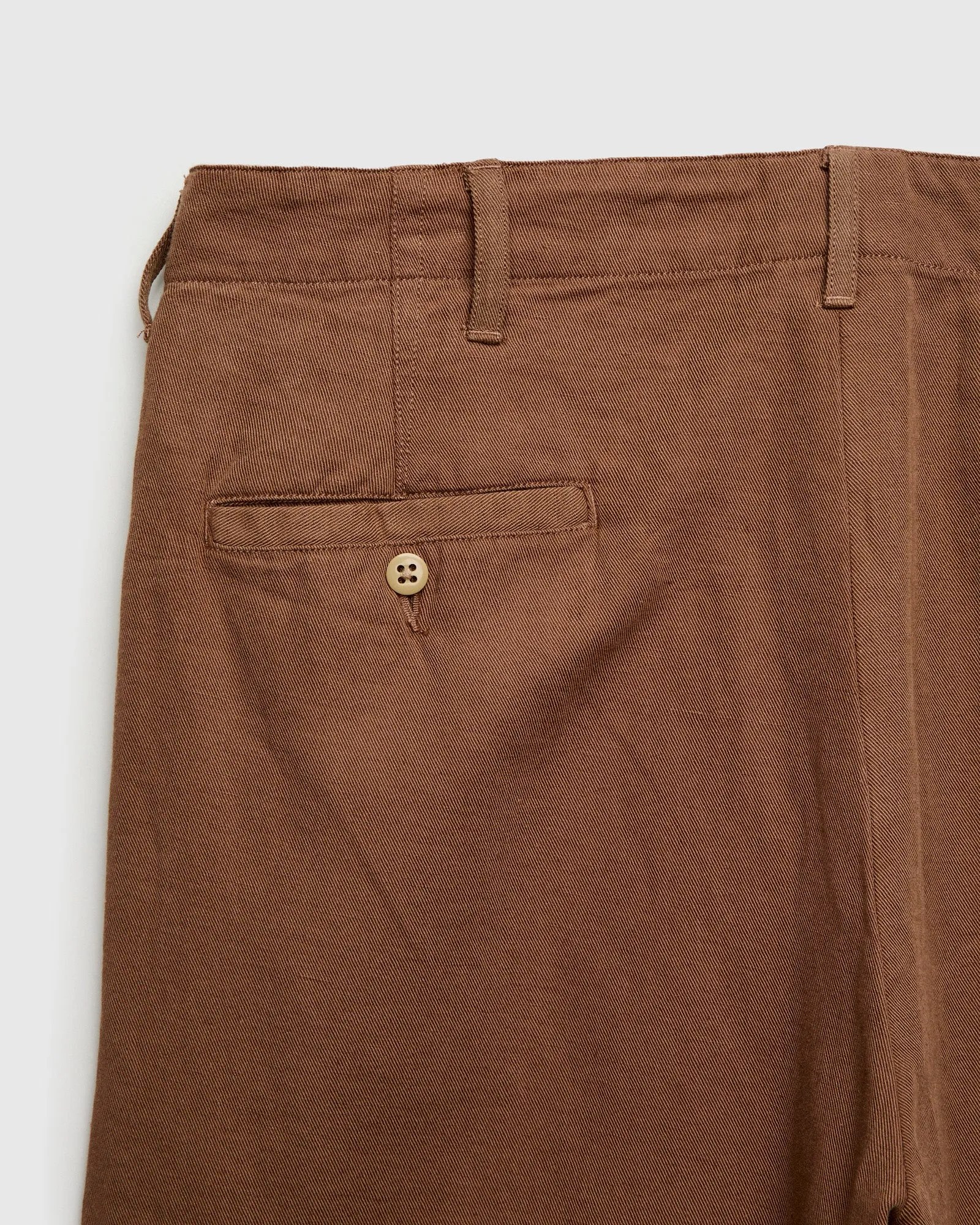Linen Pleated Chino in Churro Brown