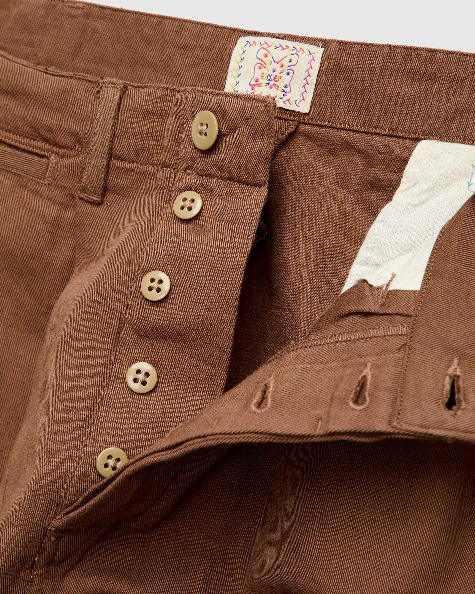 Linen Pleated Chino in Churro Brown