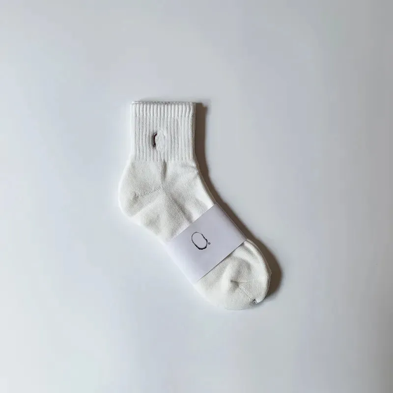 mens sock classic embroidered middle tube Japanese style cotton autumn and winter towel bottom women sports stockings