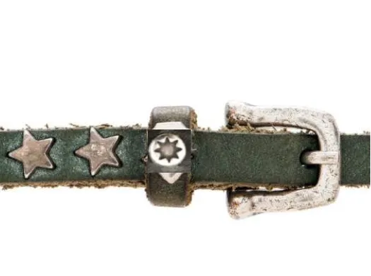 Skinny Belt with Star Studs