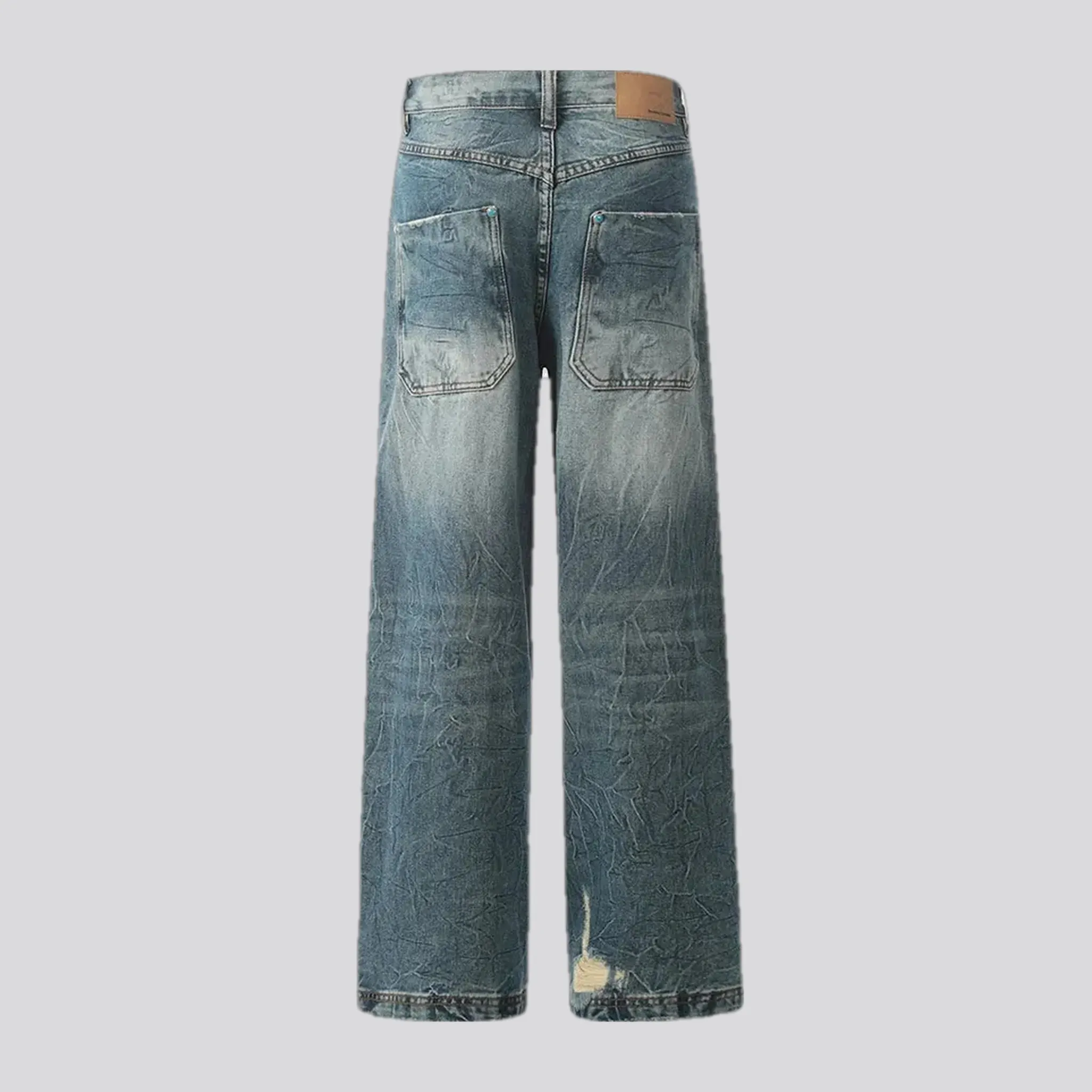 Stonewashed mid-rise men's jeans