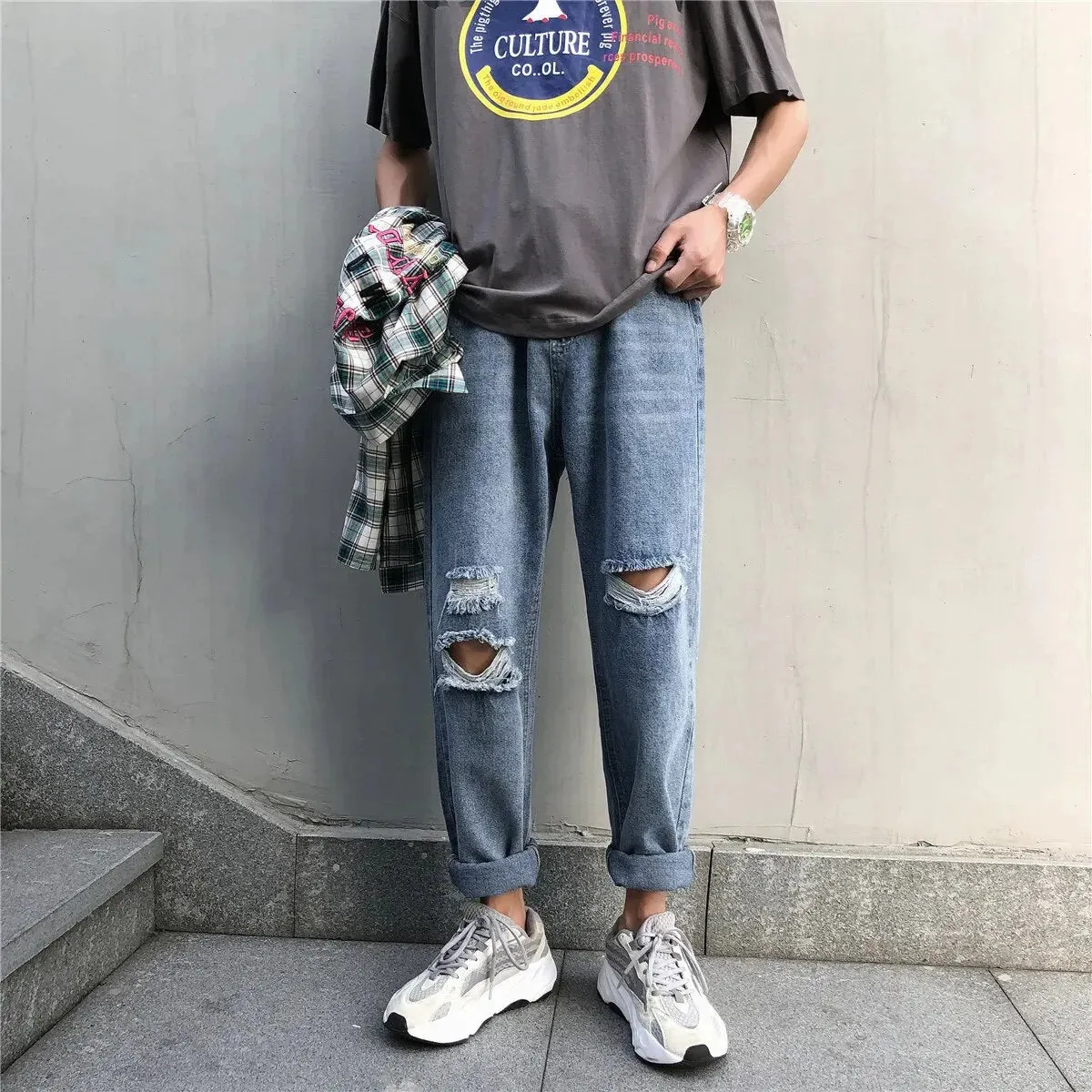 TravelFlex Herren Sommerjeans mit Löchern und Neun-Punkte-Länge