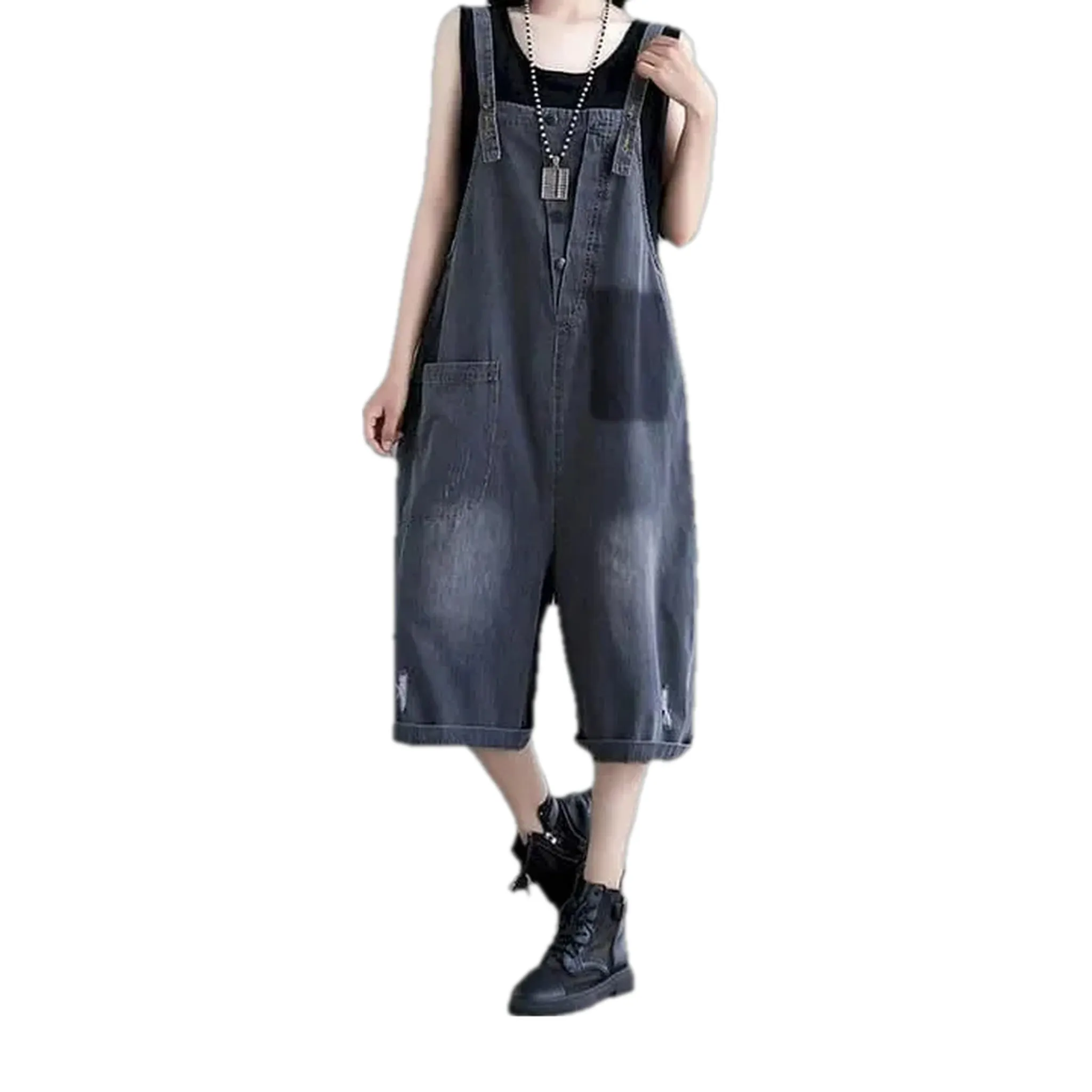 Vintage style denim bib for ladies